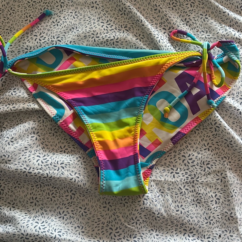 revers-able bathing suit bottom